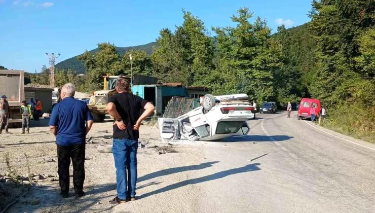 Sinop’un Ayancık ilçesinde trafik kazası: 2 yaralı