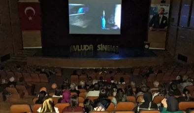 Sinop’ta 1. Avluda Sinema Etkinliği Sona Erdi