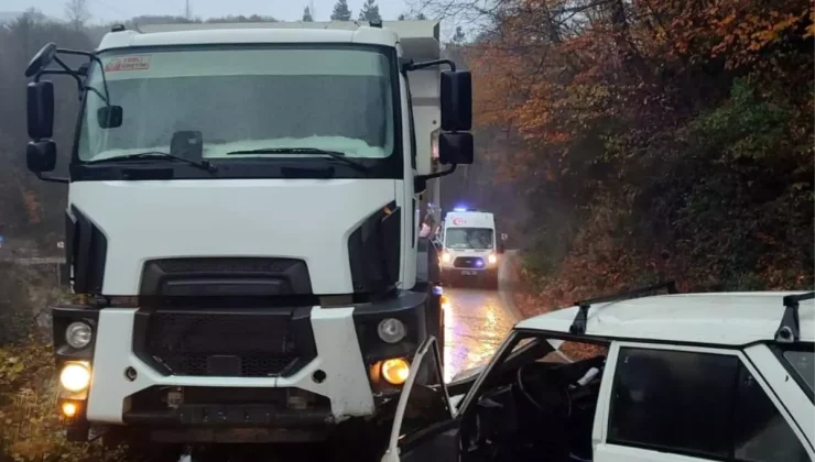 Sinop’ta Kafa Kafaya Çarpışma: 1 Yaralı